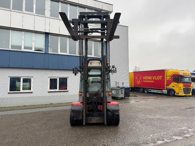 Kalmar DCE 80-9 8000 KG 2 STAGE MAST SIDE SHIFT DIESEL - Diesel forklift: picture 2 Kalmar DCE 80-9 8000 KG 2 STAGE MAST SIDE SHIFT DIESEL - Diesel forklift: picture 2