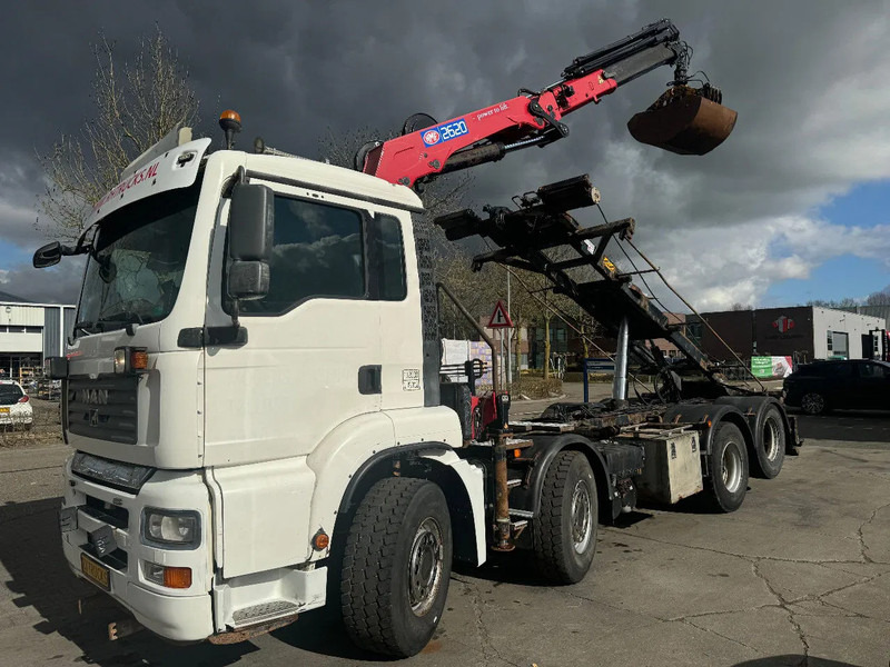 MAN TGA 35.440 8X2 - EURO 4 + HMF 2620K-RC 2018! + REMOTE + HYDRAUTO CABLE LIFT + LIFTING AXLE - Crane truck: picture 3 MAN TGA 35.440 8X2 - EURO 4 + HMF 2620K-RC 2018! + REMOTE + HYDRAUTO CABLE LIFT + LIFTING AXLE - Crane truck: picture 3