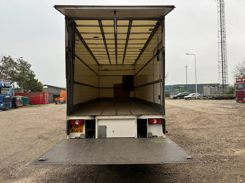 Box truck Mercedes-Benz Antos 1927 4X2 4 UNITS EURO 6 DHOLLANDIA LIFT: picture 13 Box truck Mercedes-Benz Antos 1927 4X2 4 UNITS EURO 6 DHOLLANDIA LIFT: picture 13