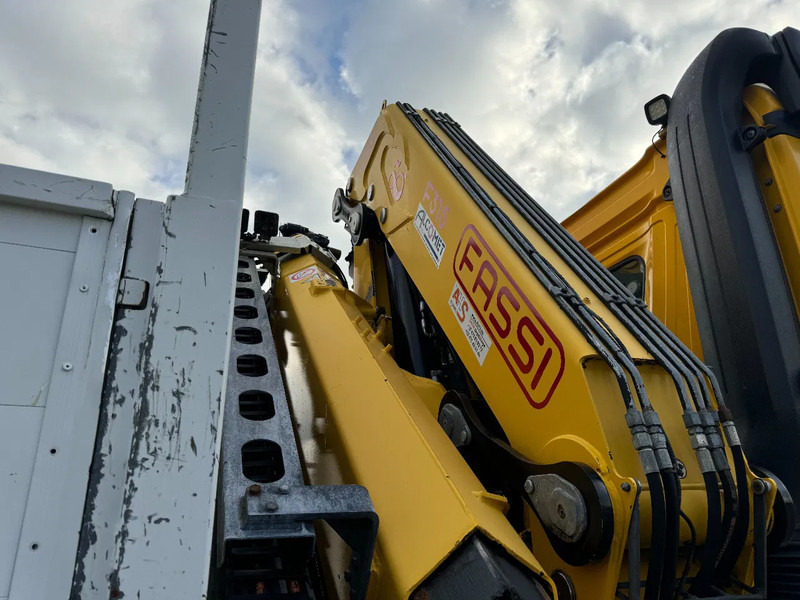 Mercedes-Benz Arocs 4448 8X4 + EURO 6 + FASSI F315 + REMOTE + KIPPER + STEERING AXLE - Tipper, Crane truck: picture 5 Mercedes-Benz Arocs 4448 8X4 + EURO 6 + FASSI F315 + REMOTE + KIPPER + STEERING AXLE - Tipper, Crane truck: picture 5