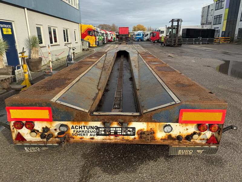 Low loader semi-trailer Nooteboom MC0 105-08V, 2 EXTENDABLE 12.35 + 12,05 8 AXLE, 2 LIFT AXLES, 7 AXLE STEERING, REMOTE CONTROLE: picture 16