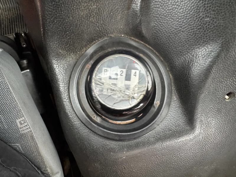 Fire truck Scania P82 4X2 - FIRE TRUCK - 30M LIFT: picture 11