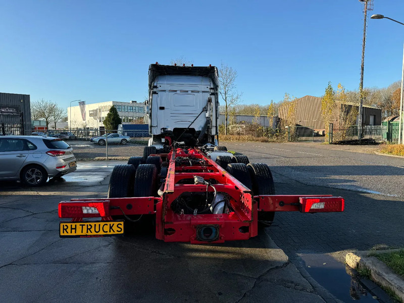 Cab chassis truck Scania R730 V8 8X4 EURO 6 BIG AXLES: picture 8