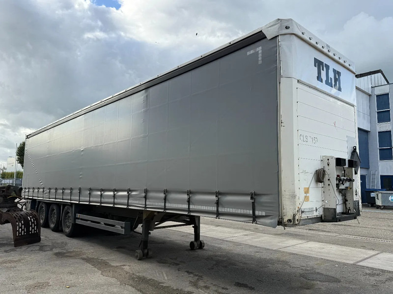 Schmitz Cargobull SCB*S3T - DISC BRAKES + SLIDING ROOF - Curtainsider semi-trailer: picture 3 Schmitz Cargobull SCB*S3T - DISC BRAKES + SLIDING ROOF - Curtainsider semi-trailer: picture 3