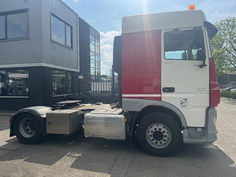 DAF XF 440 4X2 EURO 6 STANDKLIMA NIGHT LOCK - Tractor unit: picture 4 DAF XF 440 4X2 EURO 6 STANDKLIMA NIGHT LOCK - Tractor unit: picture 4