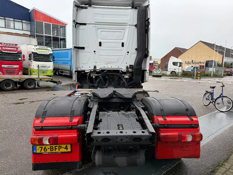 Mercedes-Benz Actros 1945 4X2 EURO 6 - NL TRUCK 1st OWNER (1845) - Tractor unit: picture 5 Mercedes-Benz Actros 1945 4X2 EURO 6 - NL TRUCK 1st OWNER (1845) - Tractor unit: picture 5