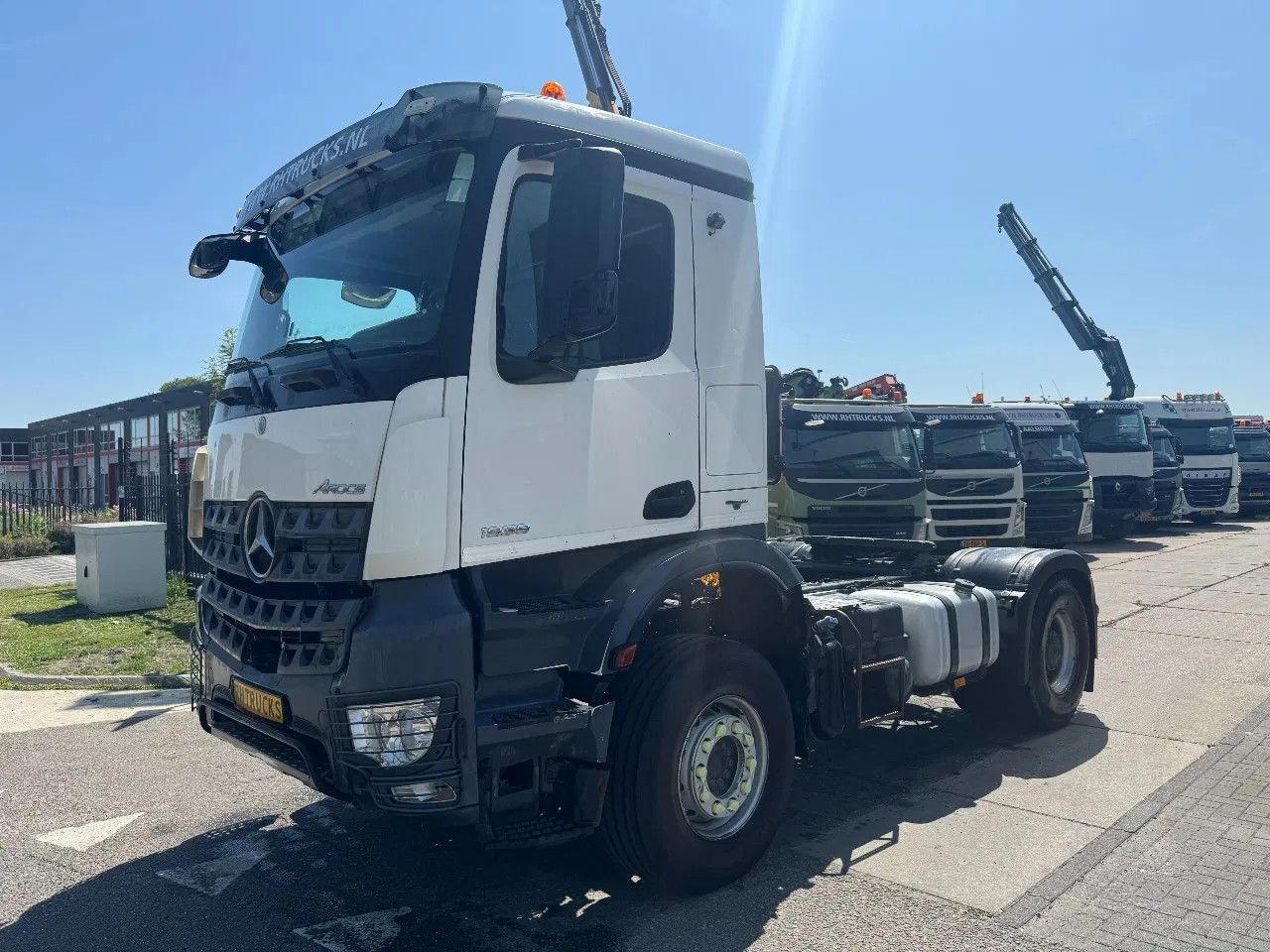 Mercedes-Benz Arocs 1939 4X2 EURO 6 HUB REDUCTION - Tractor unit: picture 1 Mercedes-Benz Arocs 1939 4X2 EURO 6 HUB REDUCTION - Tractor unit: picture 1
