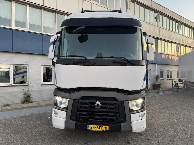 Renault T430 4X2 EURO 6 SKIRTS DUTCH REGISTRATION - Tractor unit: picture 2 Renault T430 4X2 EURO 6 SKIRTS DUTCH REGISTRATION - Tractor unit: picture 2
