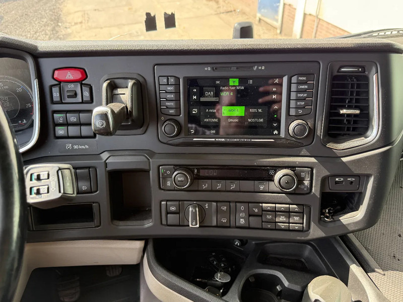 Tractor unit Scania R450 4X2 + RETARDER + TIPPER HYDRAULICS: picture 17 Tractor unit Scania R450 4X2 + RETARDER + TIPPER HYDRAULICS: picture 17