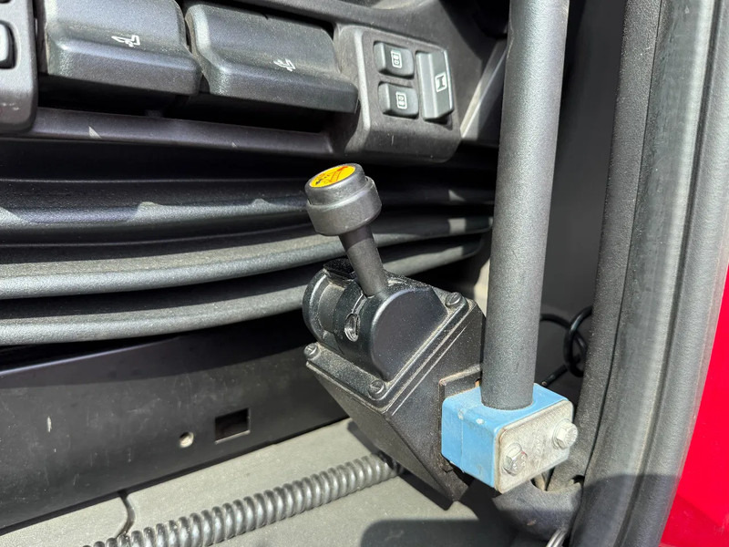 Tractor unit Scania R450 4X2 + RETARDER + TIPPER HYDRAULICS: picture 9 Tractor unit Scania R450 4X2 + RETARDER + TIPPER HYDRAULICS: picture 9