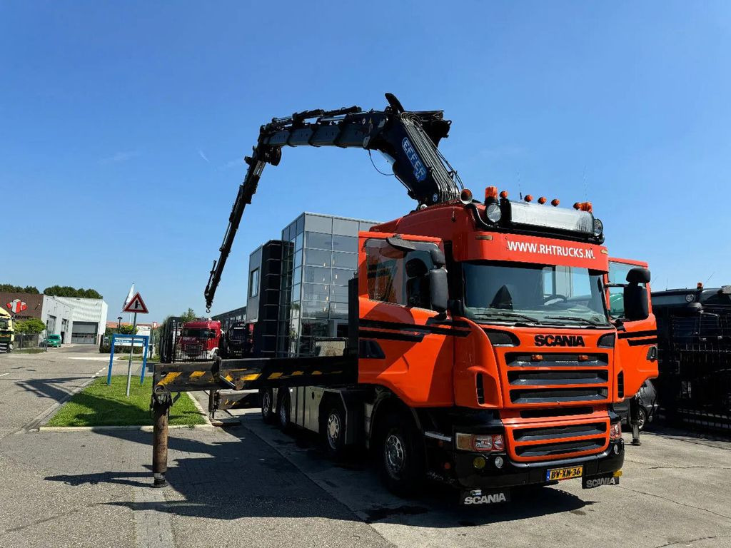 Scania R560 V8 8X2 + EFFER CRANE 1550 6S + FLYJIP 6XHYD - Tractor unit: picture 3 Scania R560 V8 8X2 + EFFER CRANE 1550 6S + FLYJIP 6XHYD - Tractor unit: picture 3