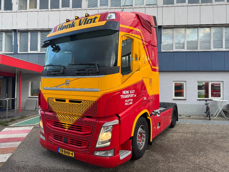 Volvo FH 460 4X2 EURO 6 SKIRTS VEB I PARK COOL - Tractor unit: picture 1 Volvo FH 460 4X2 EURO 6 SKIRTS VEB I PARK COOL - Tractor unit: picture 1