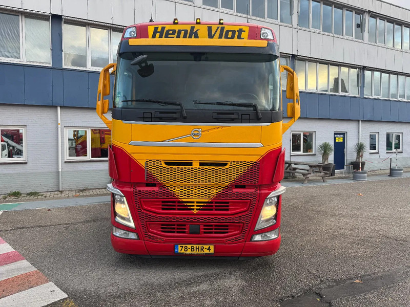 Volvo FH 460 4X2 EURO 6 SKIRTS VEB I PARK COOL - Tractor unit: picture 2 Volvo FH 460 4X2 EURO 6 SKIRTS VEB I PARK COOL - Tractor unit: picture 2