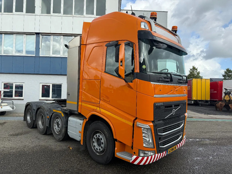Volvo FH 540, 8X4, 490049 KM, INTARDER TUV 30-06-2026 - Tractor unit: picture 3 Volvo FH 540, 8X4, 490049 KM, INTARDER TUV 30-06-2026 - Tractor unit: picture 3