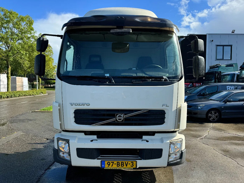 Volvo FL 240 4X2 - EURO 5 CHASSIS - Cab chassis truck: picture 2 Volvo FL 240 4X2 - EURO 5 CHASSIS - Cab chassis truck: picture 2