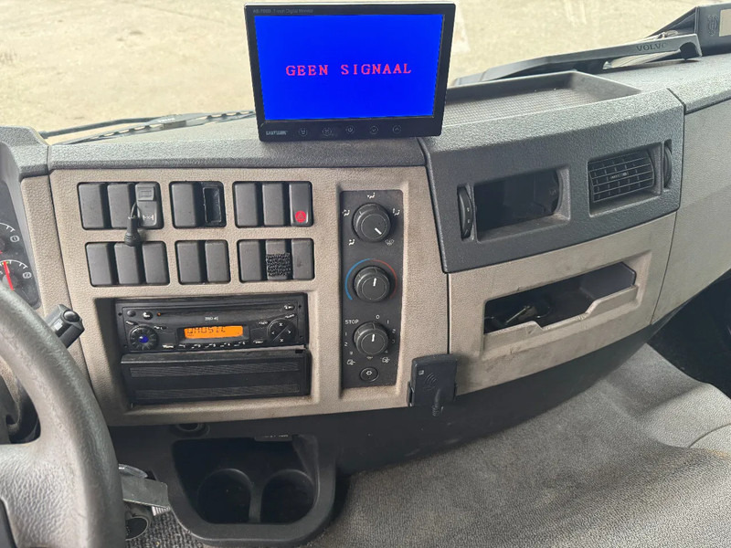 Box truck Volvo FL 280 4X2 EURO 5 20T + DHOLLANDIA LIFT CLOSED BOX: picture 16