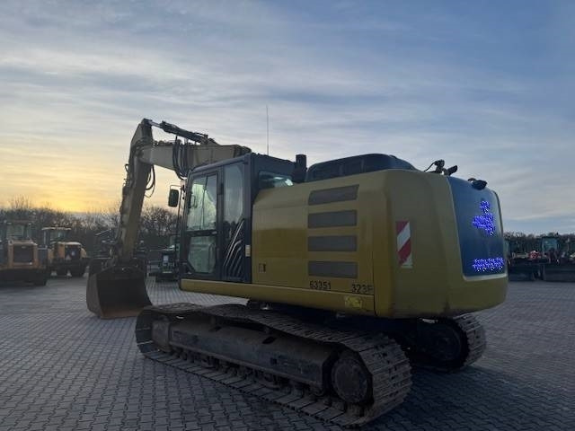 CAT 323 EL - Crawler excavator: picture 3 CAT 323 EL - Crawler excavator: picture 3