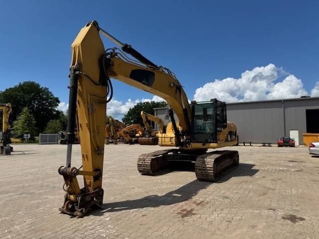 CATERPILLAR 323 DL - Crawler excavator: picture 2 CATERPILLAR 323 DL - Crawler excavator: picture 2