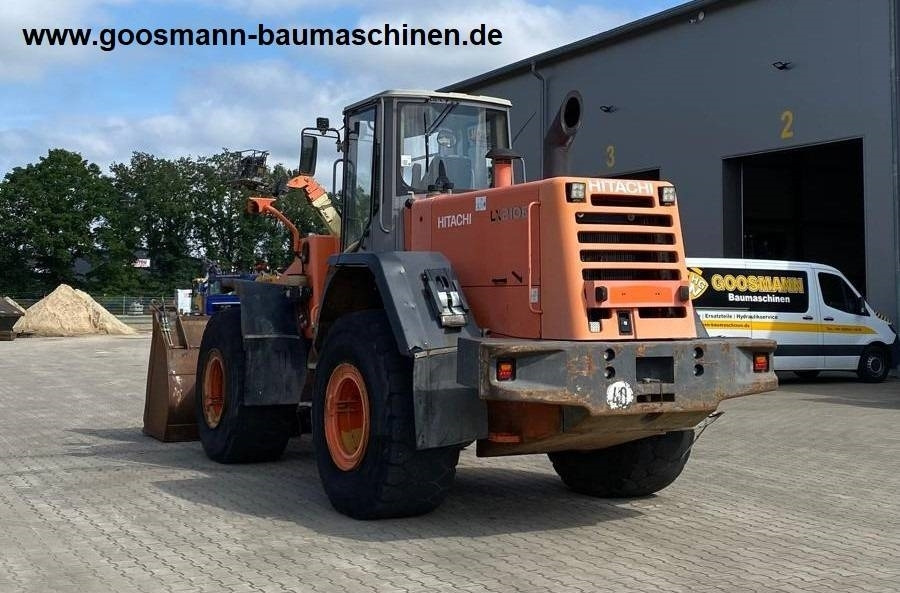 Hitachi LX 210 E - Wheel loader: picture 5 Hitachi LX 210 E - Wheel loader: picture 5