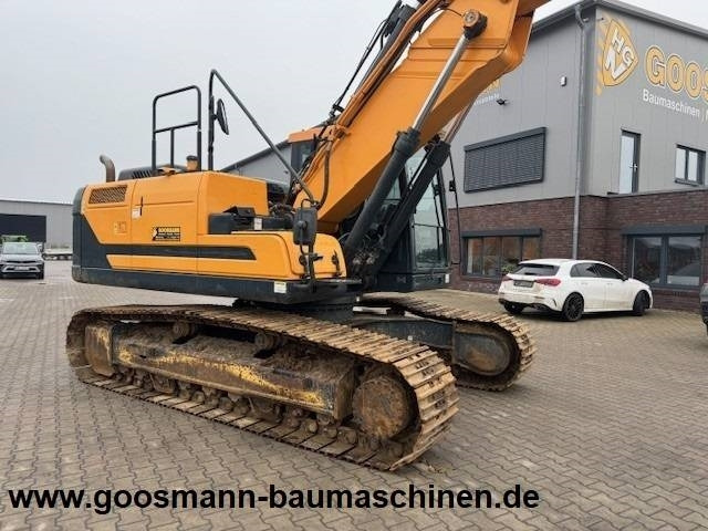 Crawler excavator Hyundai HX 220 L: picture 8