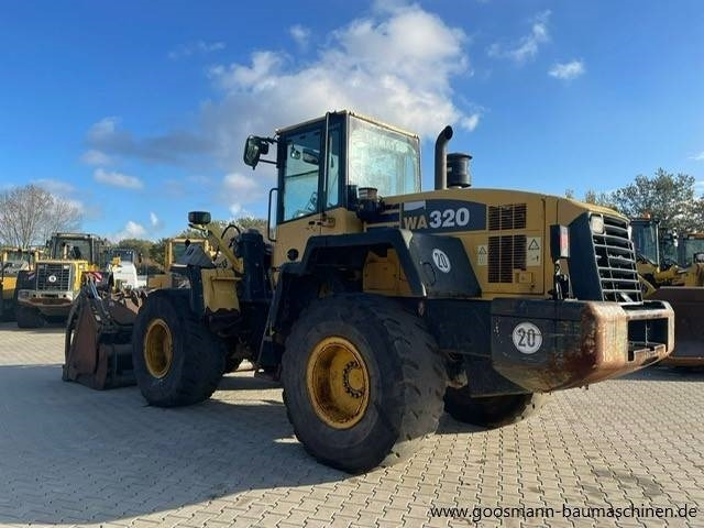 KOMATSU WA320-5 - Wheel loader: picture 4 KOMATSU WA320-5 - Wheel loader: picture 4