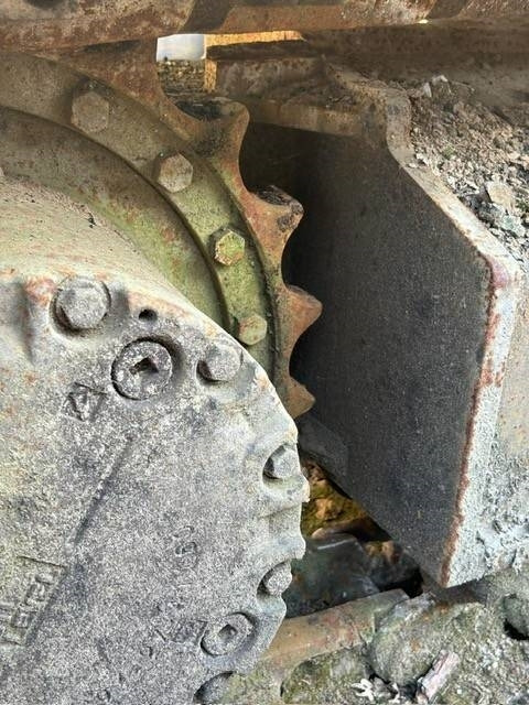 Komatsu PC 210 LC-8 - Crawler excavator: picture 4 Komatsu PC 210 LC-8 - Crawler excavator: picture 4