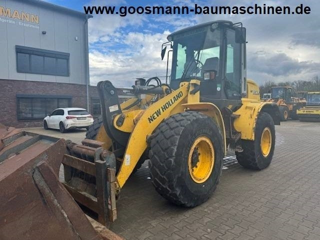 New Holland W 110 B - Wheel loader: picture 1 New Holland W 110 B - Wheel loader: picture 1
