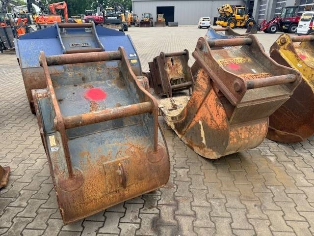 Tiefenlöffel auf OQ 70/55 mehrfach vorhanden - Excavator bucket: picture 4 Tiefenlöffel auf OQ 70/55 mehrfach vorhanden - Excavator bucket: picture 4