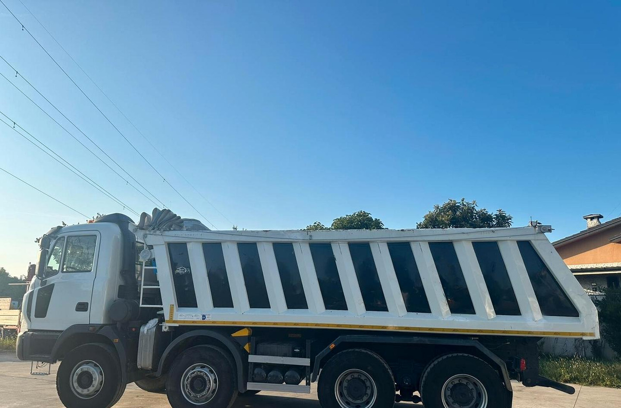 Astra HD8 84 4 assi ribaltabile EURO 5 - Tipper: picture 3 Astra HD8 84 4 assi ribaltabile EURO 5 - Tipper: picture 3