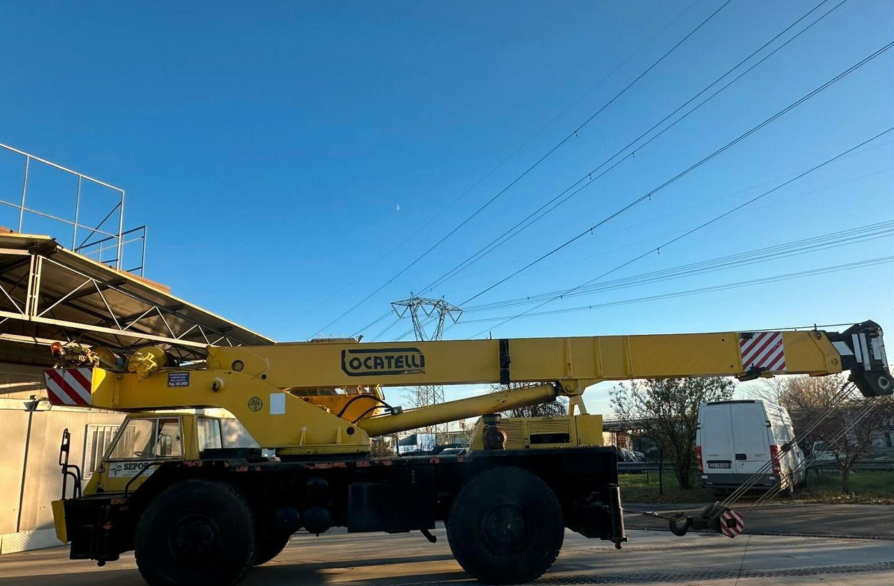 Autogru Locatelli 30 ton - Crane: picture 5 Autogru Locatelli 30 ton - Crane: picture 5