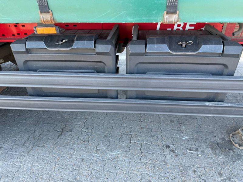 Curtainsider semi-trailer KEL-BERG 4-Axle Curtainsider/Planenauflieger/Gardintrailer: picture 12