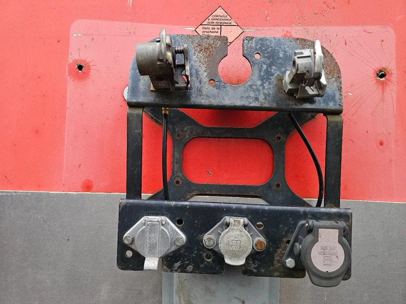 Curtainsider semi-trailer Fruehauf TX34 - MEGA - SMB - Disc: picture 8