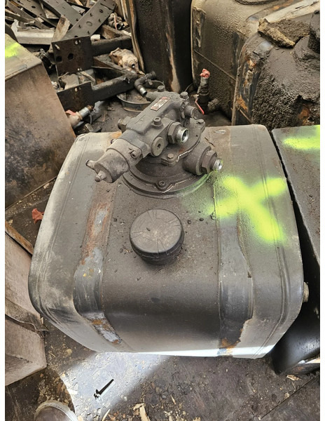 Onbekend 30x Complete PTO system - Hydraulics for Truck: picture 2 Onbekend 30x Complete PTO system - Hydraulics for Truck: picture 2