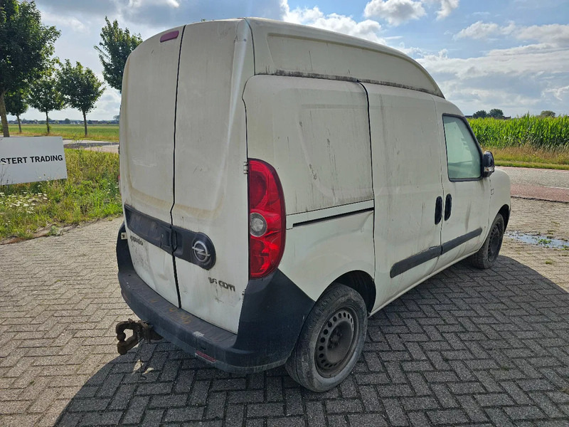 Opel Combo Combo-D-VANWXD1BA8AA - Car: picture 5 Opel Combo Combo-D-VANWXD1BA8AA - Car: picture 5