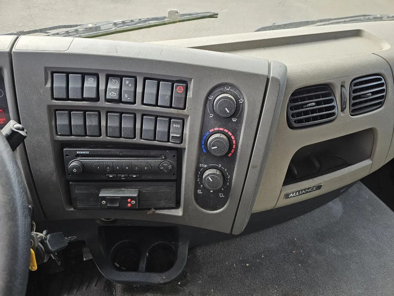 Curtainsider truck Renault Premium 270 DXI - Manual: picture 11