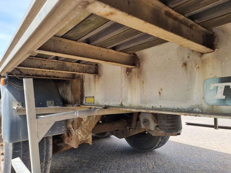 Dropside/ Flatbed semi-trailer Titan Mercedes Axle - Disc brakes: picture 10 Dropside/ Flatbed semi-trailer Titan Mercedes Axle - Disc brakes: picture 10