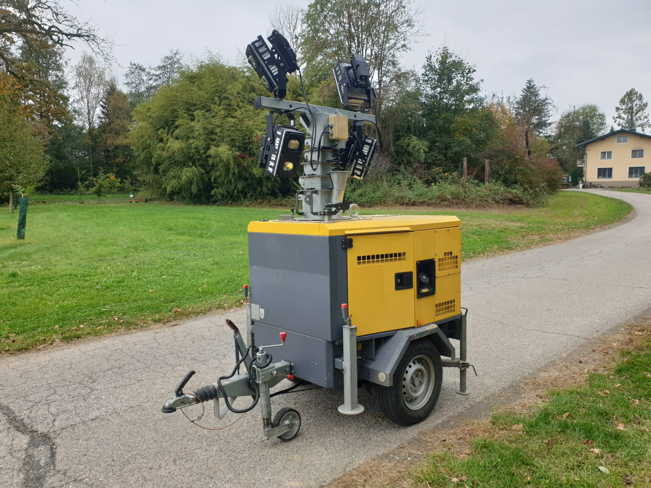 Atlas Copco HiLight 5+ - Lighting tower: picture 3 Atlas Copco HiLight 5+ - Lighting tower: picture 3