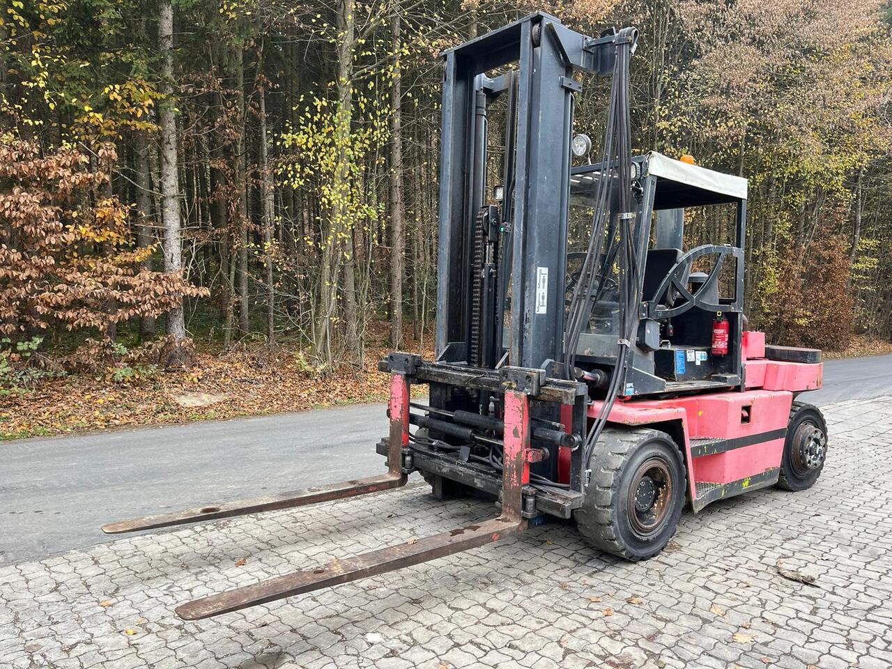 CLARK DPL 60 - Forklift: picture 3 CLARK DPL 60 - Forklift: picture 3
