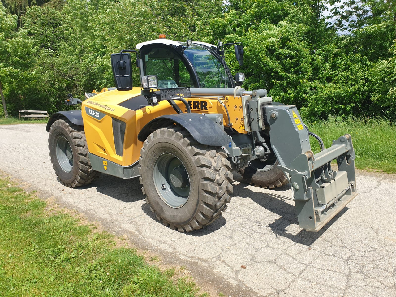 LIEBHERR T 33-10 - Telescopic handler: picture 5 LIEBHERR T 33-10 - Telescopic handler: picture 5
