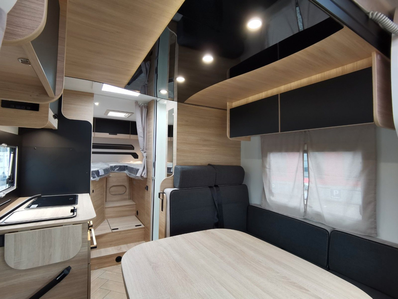 Semi-integrated motorhome Chausson 627 TITANIUM / -2026- / 165PS-8G. / EINZELBETTEN: picture 14
