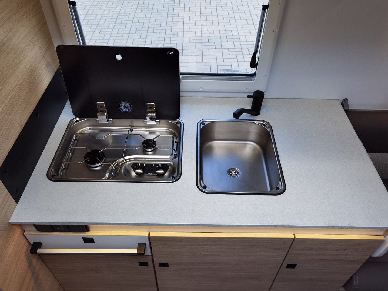 Semi-integrated motorhome Chausson 640 ULTIMATE / -2026- / XX-HUBBETT / DRIVE-PAKET: picture 17 Semi-integrated motorhome Chausson 640 ULTIMATE / -2026- / XX-HUBBETT / DRIVE-PAKET: picture 17