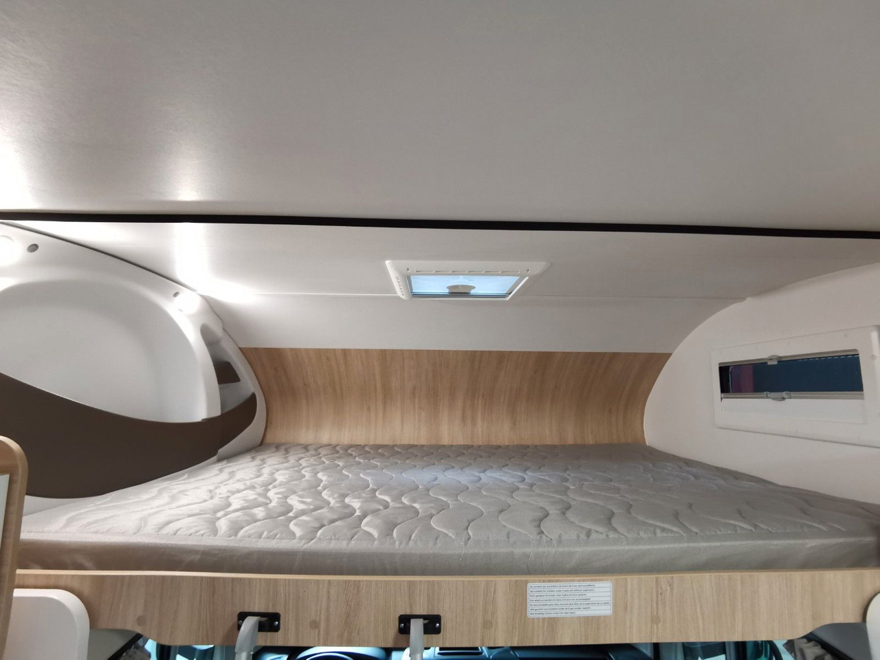 Alcove motorhome Chausson C 656 FIRST LINE /-2025- / 140PS / ETAGENBETTEN: picture 23 Alcove motorhome Chausson C 656 FIRST LINE /-2025- / 140PS / ETAGENBETTEN: picture 23