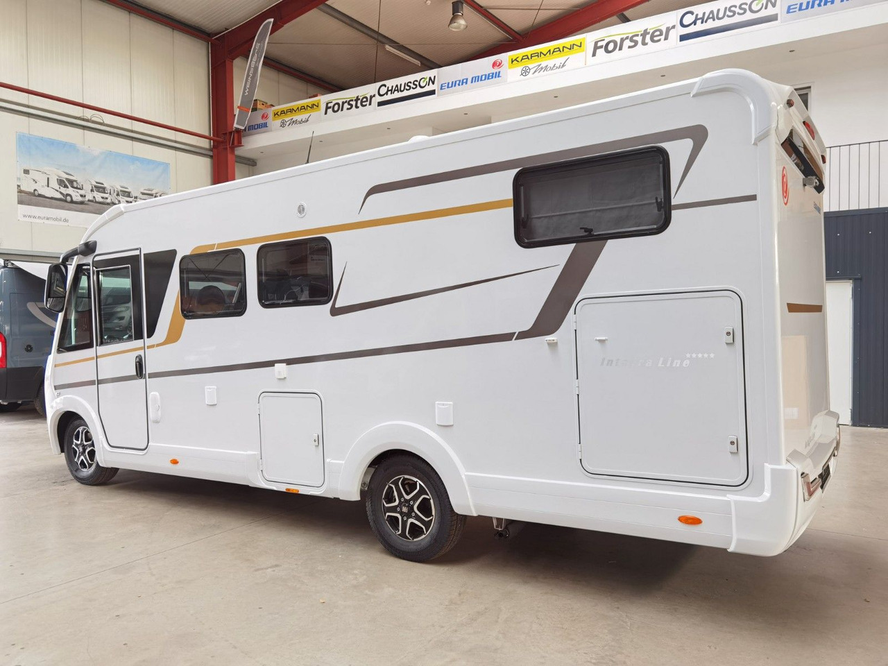 Eura Mobil INTEGRA LINE 720 EB /-2026- /8G-180PS/PLUS-PAKET - Integrated motorhome: picture 5 Eura Mobil INTEGRA LINE 720 EB /-2026- /8G-180PS/PLUS-PAKET - Integrated motorhome: picture 5