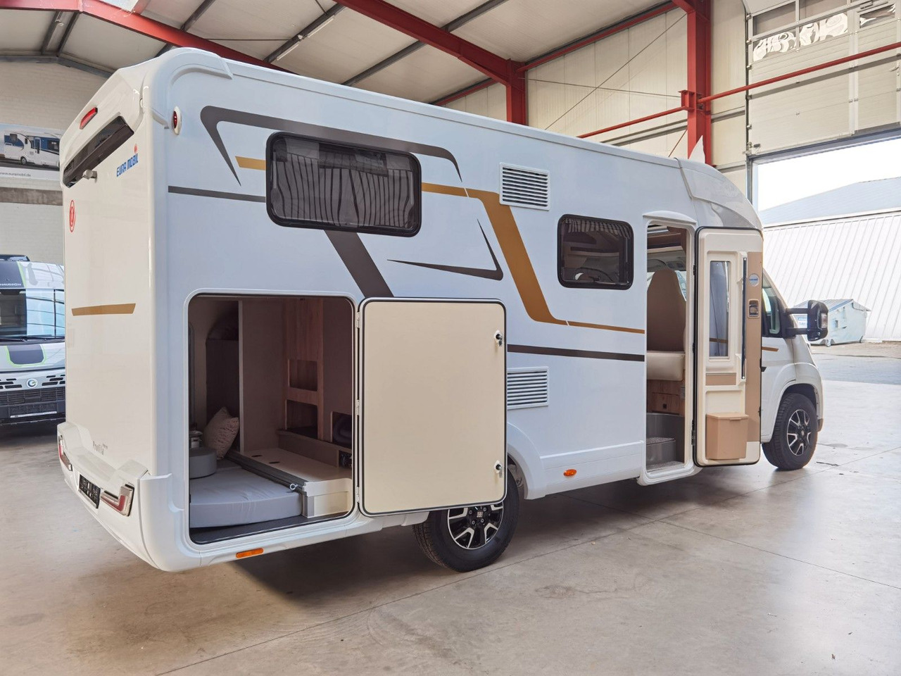 Semi-integrated motorhome Eura Mobil PROFILA T 660 EB / -2025-/ 140PS / MONDIAL-PAKET: picture 10
