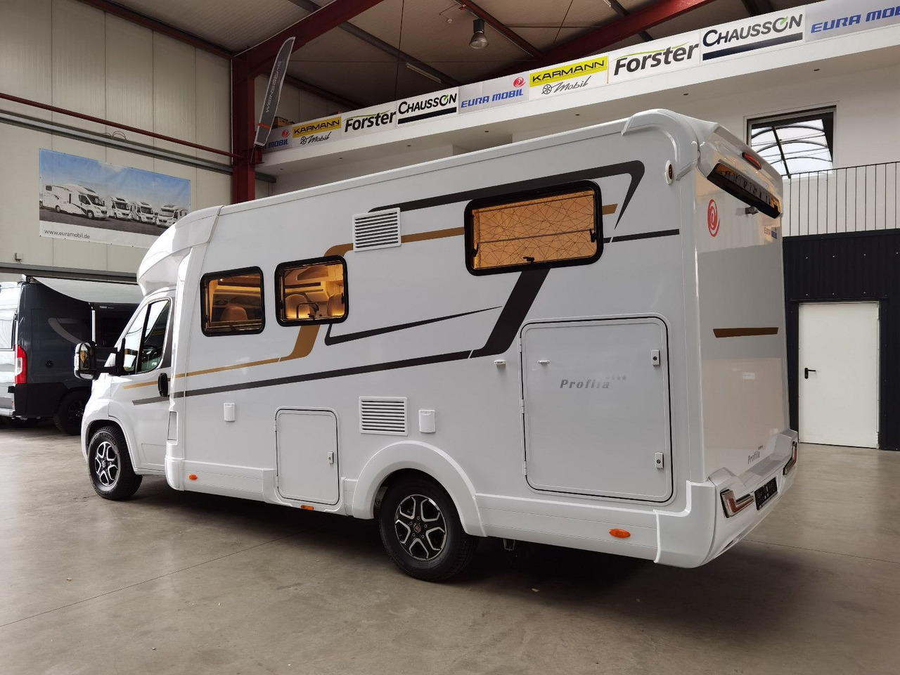 Eura Mobil PROFILA T 695 EB / 140PS/ MONDIAL / EINZELBETTEN - Semi-integrated motorhome: picture 5 Eura Mobil PROFILA T 695 EB / 140PS/ MONDIAL / EINZELBETTEN - Semi-integrated motorhome: picture 5