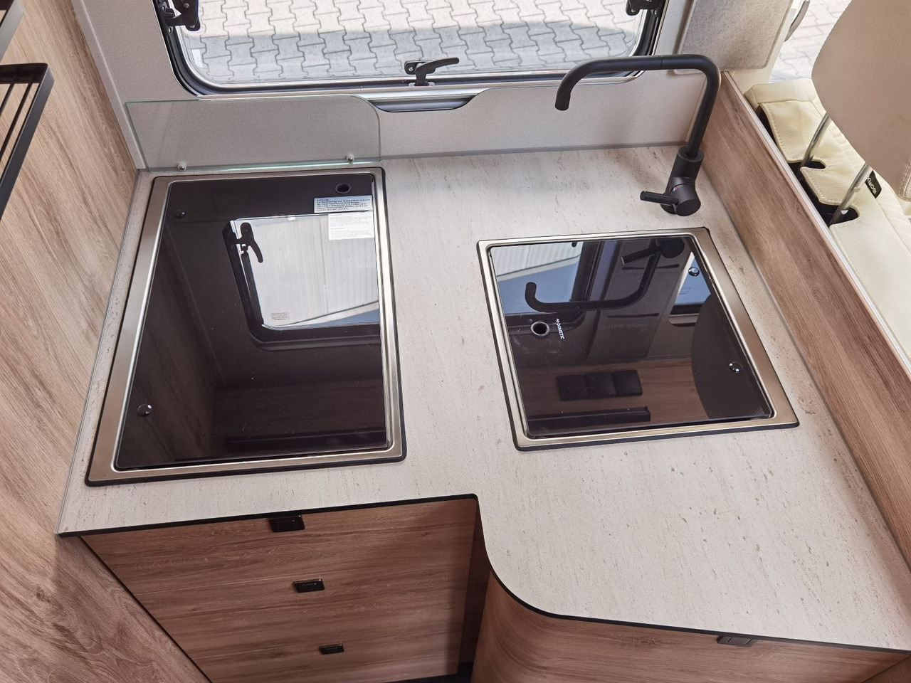 Semi-integrated motorhome Eura Mobil PROFILA T 720 EB /-2026-/ EINZELBETTEN & RAUMBAD: picture 16