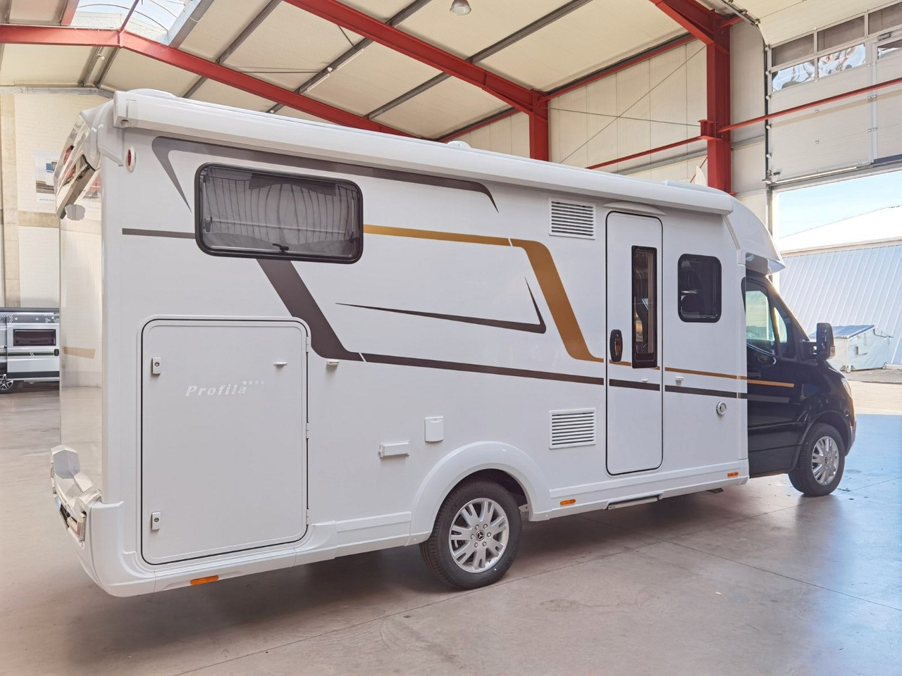 Eura Mobil PROFILA T 726 EF / -2025-/RAUMBAD & EINZELBETTEN - Semi-integrated motorhome: picture 4 Eura Mobil PROFILA T 726 EF / -2025-/RAUMBAD & EINZELBETTEN - Semi-integrated motorhome: picture 4