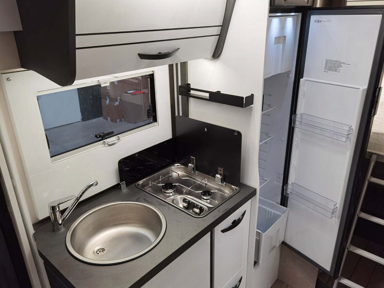 Semi-integrated motorhome Forster T 699 EB / -MODELL 2025-/ EINZELBETTEN & HUBBETT: picture 15