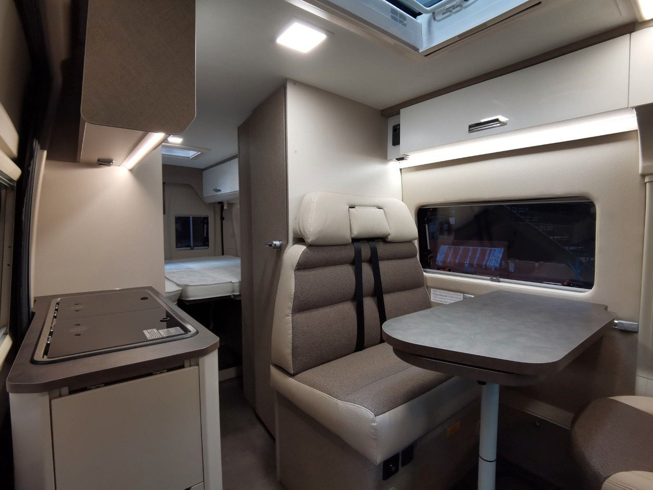 Camper van Karmann DAVIS 620 TRENDSTYLE / - 2026 -/ 140PS-AUTOMATIK: picture 16