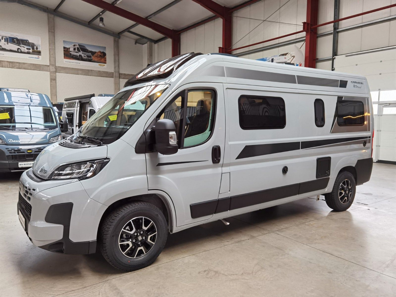 Leasing of  Karmann DEXTER 580 /- 2026 -/ SKY-ROOF & MULTIMEDIA Karmann DEXTER 580 /- 2026 -/ SKY-ROOF & MULTIMEDIA: picture 6